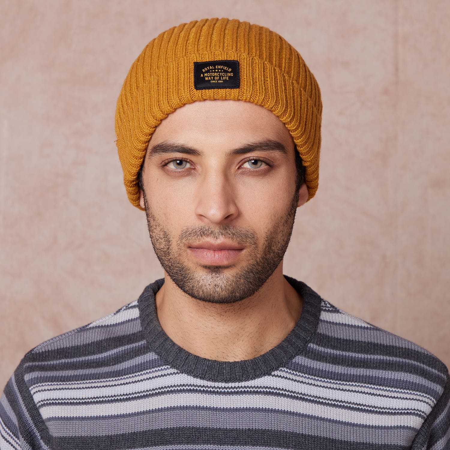 ROYAL ENFIELD CORE SHORT BEANIE - MUSTARD